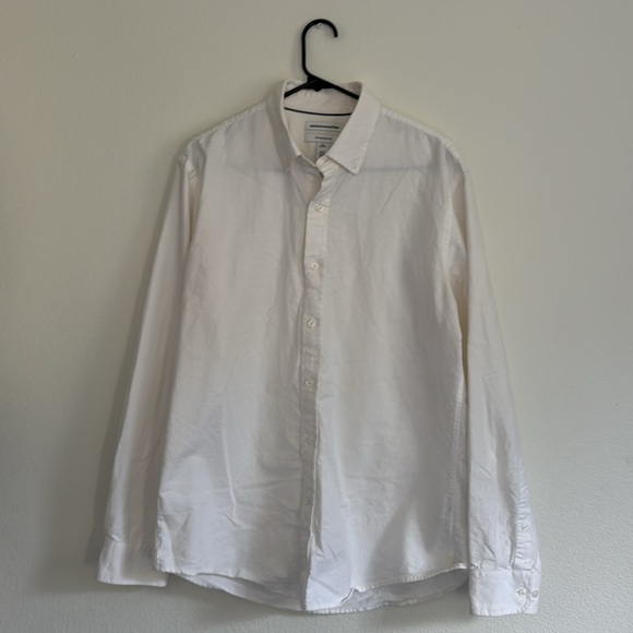 Amazon Essentials Men’s Button Down - Picture 2 of 2